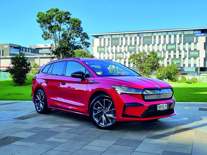Skoda Enyaq IV 80 Sportline | Car Tests